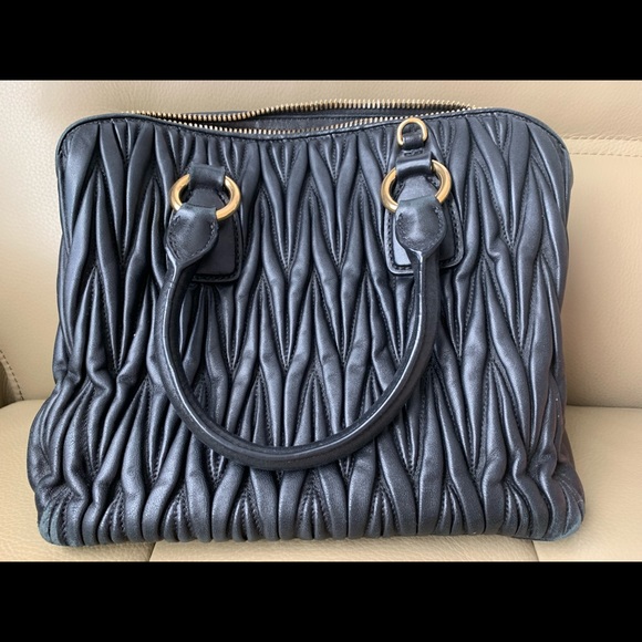 Miu Miu matelasse bag - Picture 5 of 13